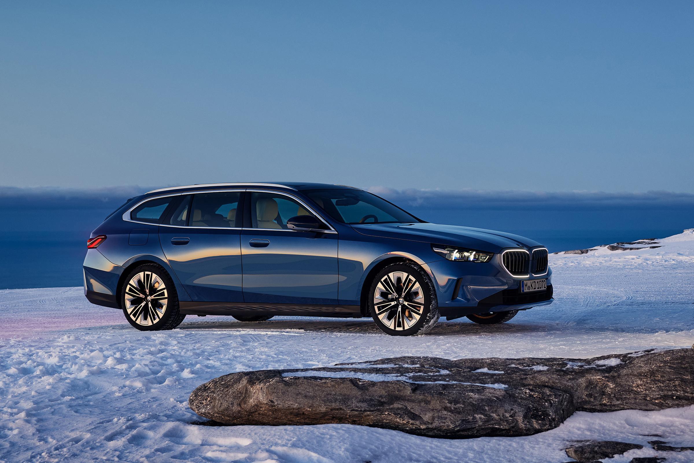 _宝马旅行车最新款_宝马旅行车图片及报价