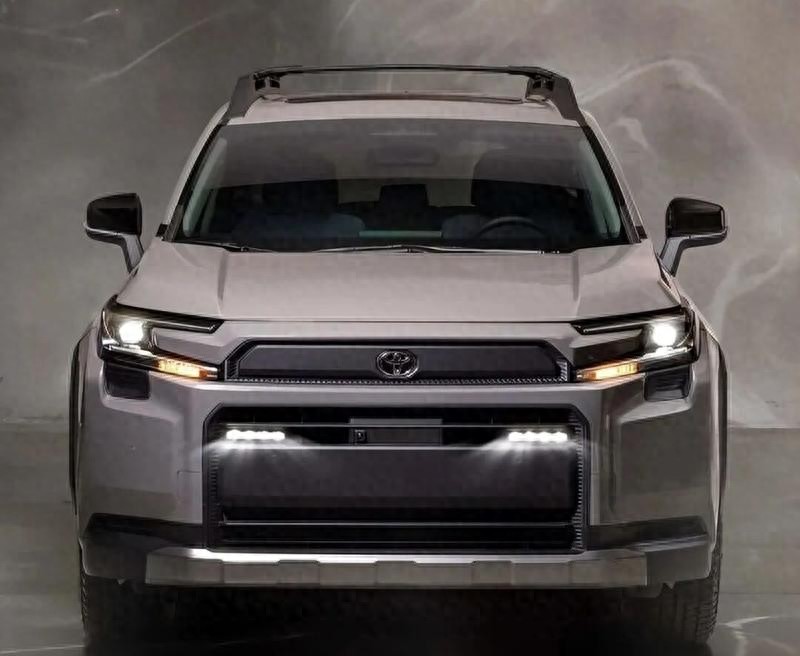 这日系SUV真有料！仅售13.5W，11月热销1.9万台，油耗4.59L加92油