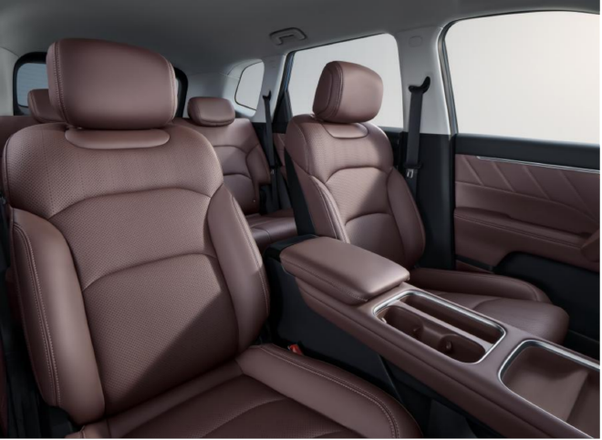 星光560亮相 首发权益价为5.98-9.88万元