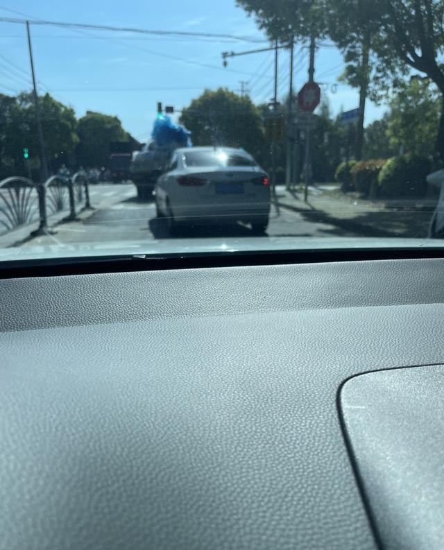 _车损到什么程度能推全损_9年车能加入易到