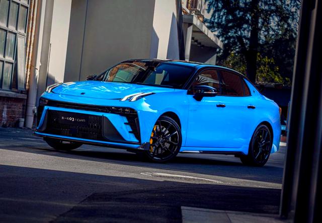 领克老款性能车为何四年了，新车还打不过它-有驾