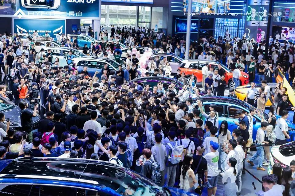 收入分配迎大变革，比亚迪、宁德时代率先涨薪，车企潜规则已破？