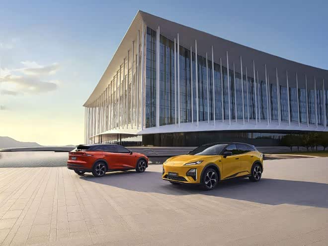 华为手机深海蓝_华为深海蓝是什么颜色_