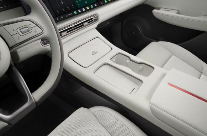 国产轿车红旗15万元__阿里巴巴正式在纽交所上市