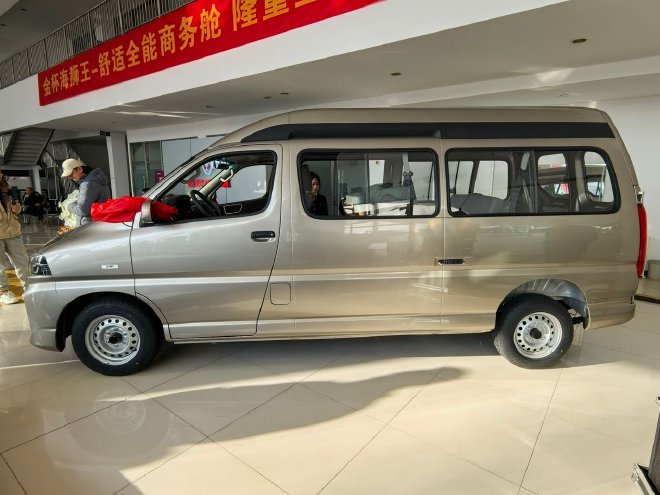 _金杯小海狮x30l2017款_金杯新海狮5座2016款