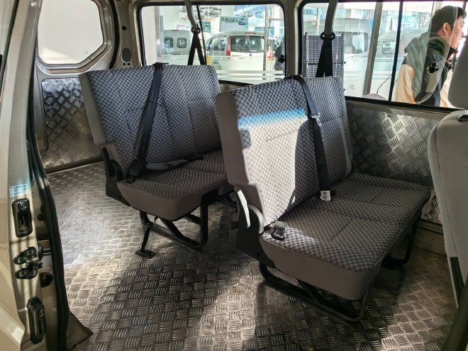 金杯新海狮5座2016款_金杯小海狮x30l2017款_