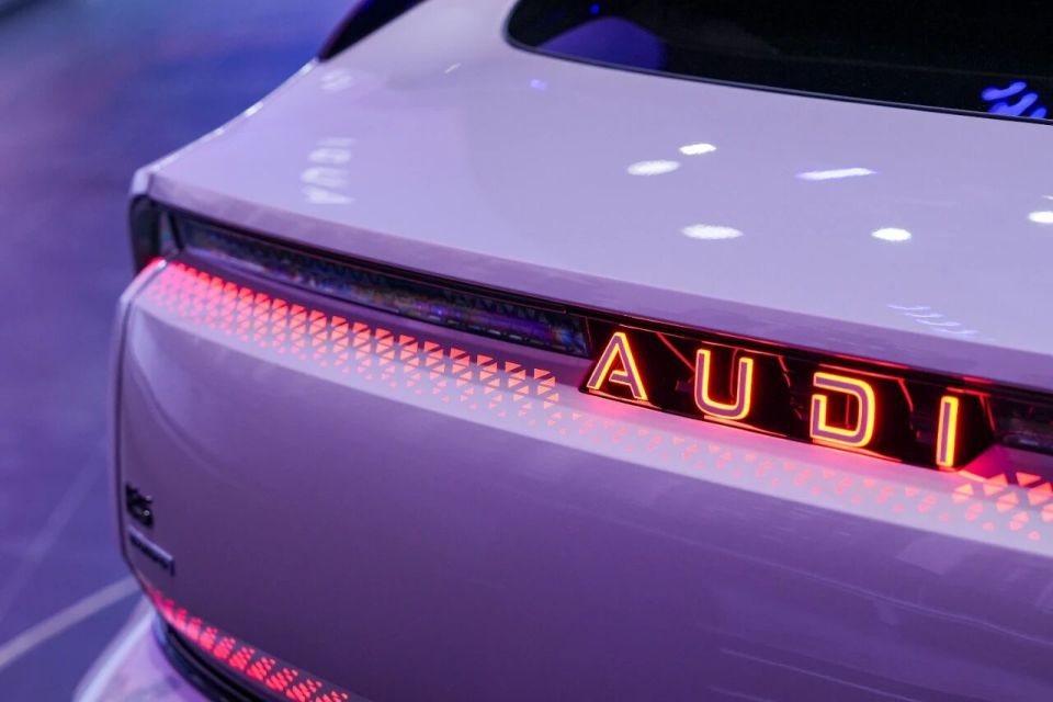 奥迪底盘怎么样__奥迪轿车底盘高度排名