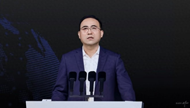 福田汽车发布新能源智能化战略规划及多款商用车新品