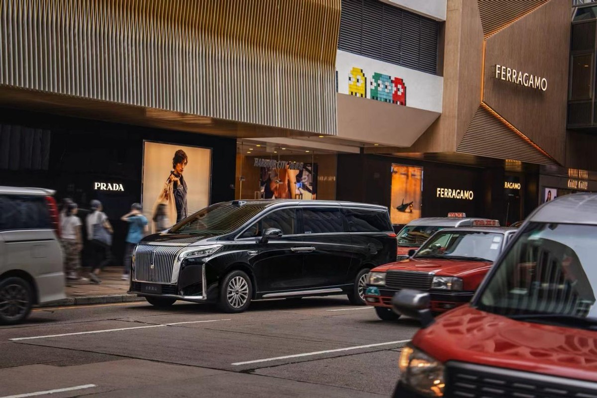 _豪华车车展_车展豪车视频