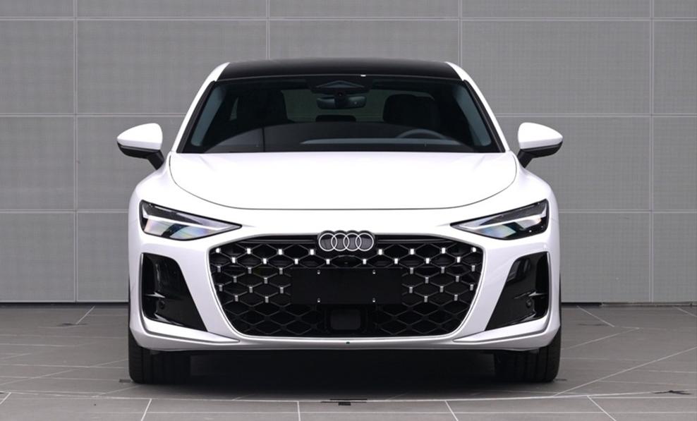 _全新奥迪A6L,强行撕行政座驾标签?动力有提升,但还在挤牙膏!_全新奥迪A6L,强行撕行政座驾标签?动力有提升,但还在挤牙膏!