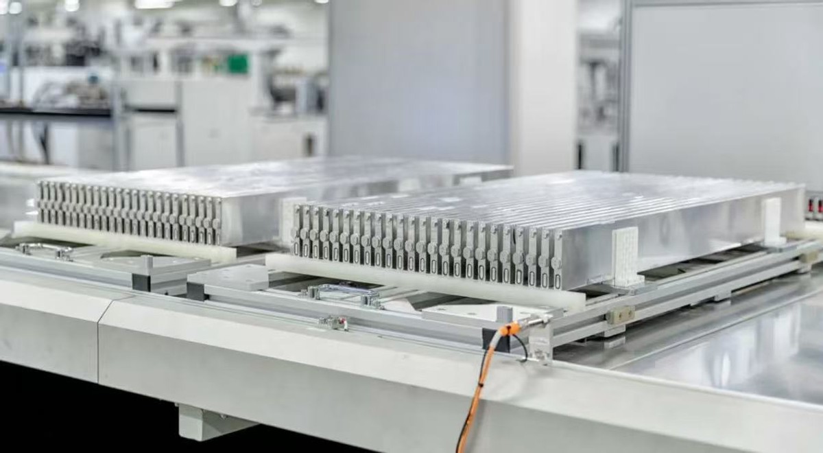 _宁德新能源和欣旺达_宁德新时代新能源锂电池工厂