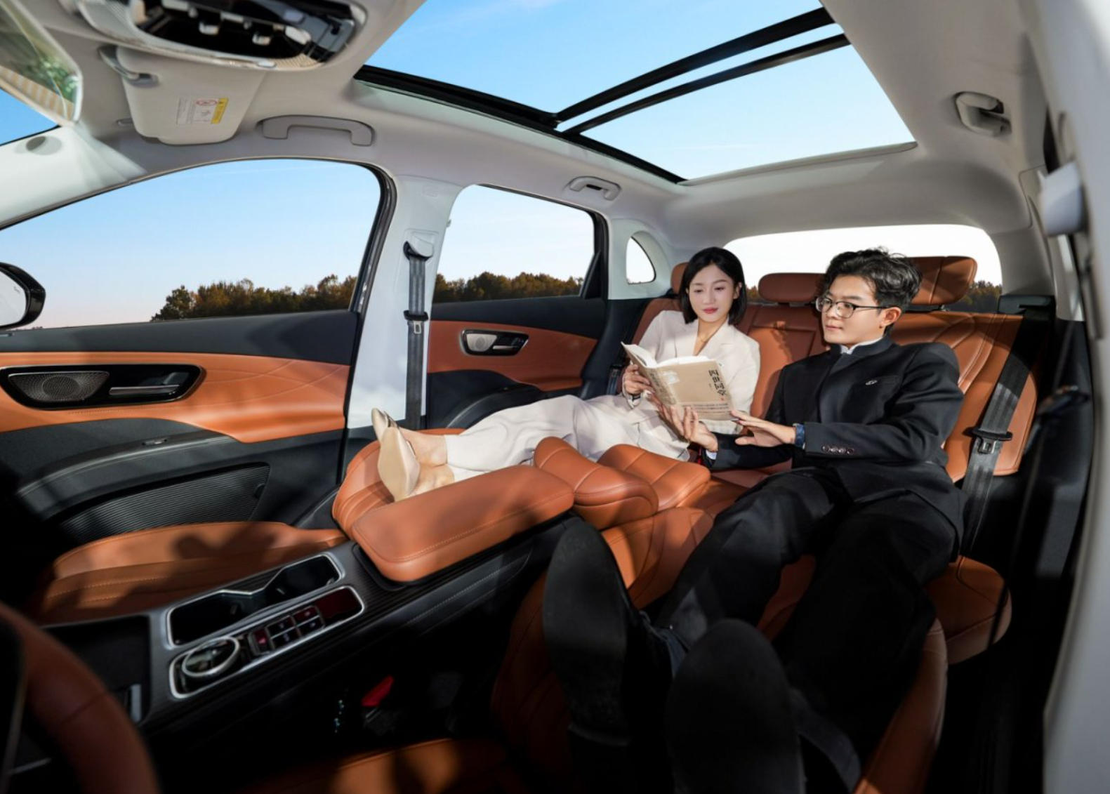 看完第五代瑞虎8的用料,还有9万多的起步价,我陷入了沉思__看完第五代瑞虎8的用料,还有9万多的起步价,我陷入了沉思