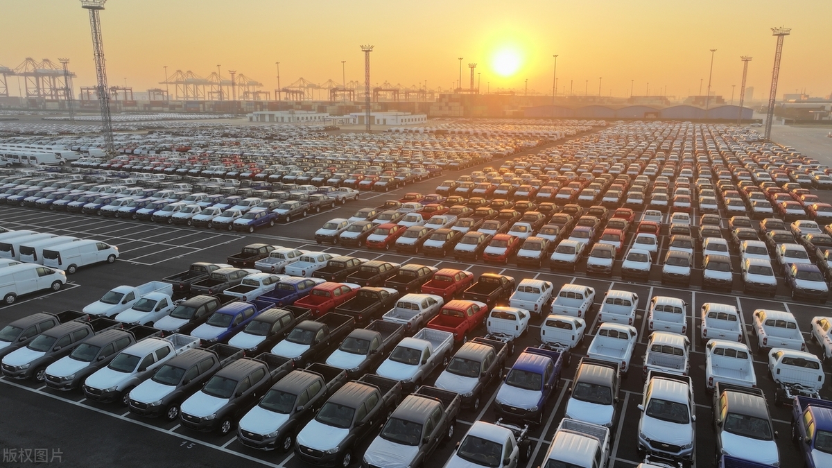 中国境外人士入境政策_中国入境外国人_