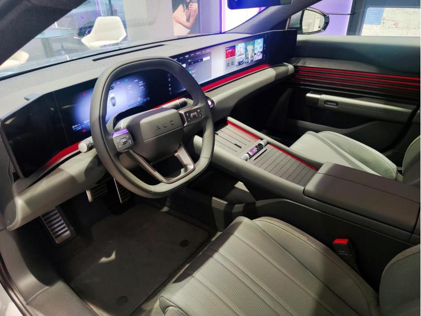 奥迪特斯拉哪个品牌好__奥迪特斯拉时代选择后没反应