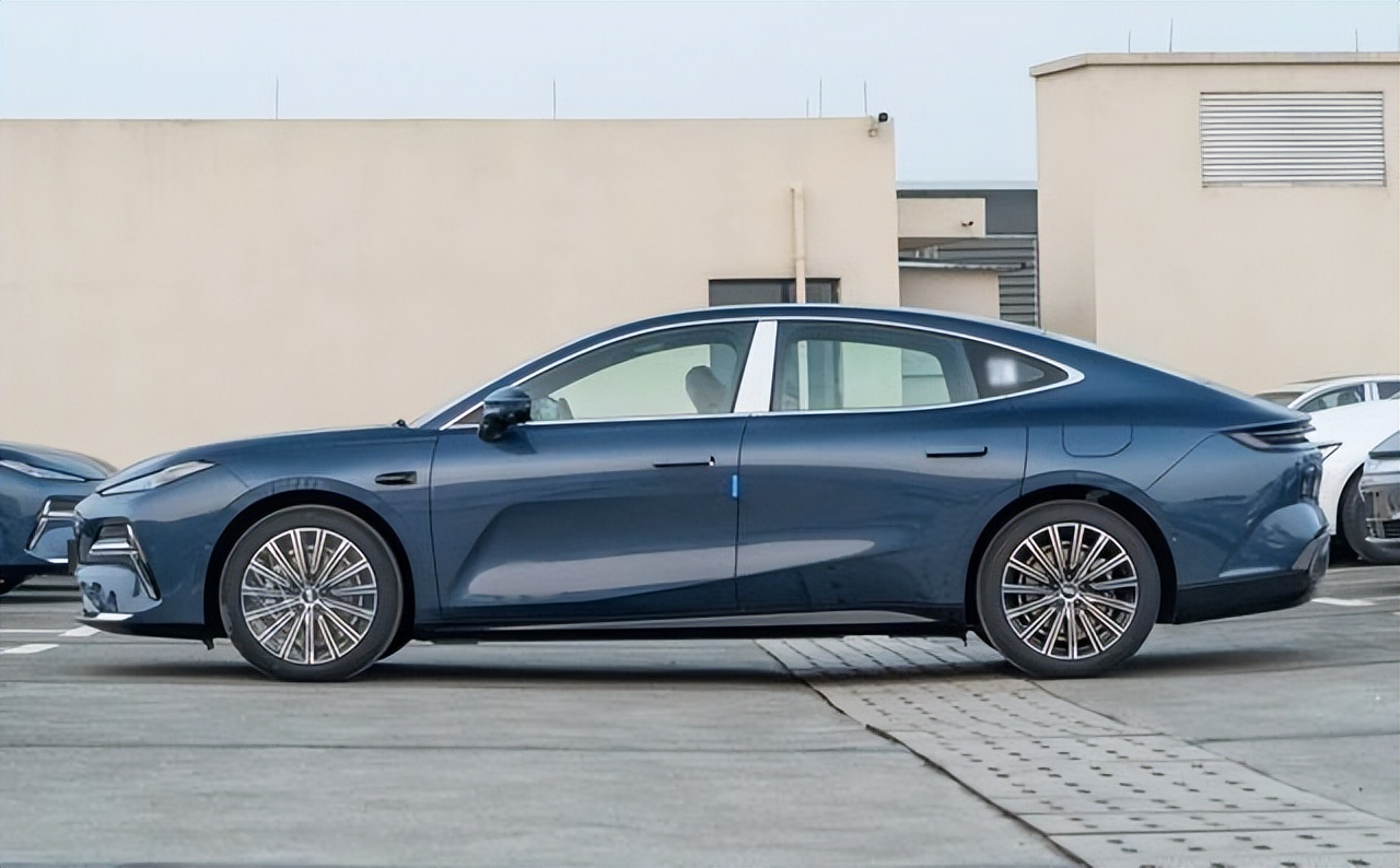 吉利王牌suv多少钱__吉利又一王牌