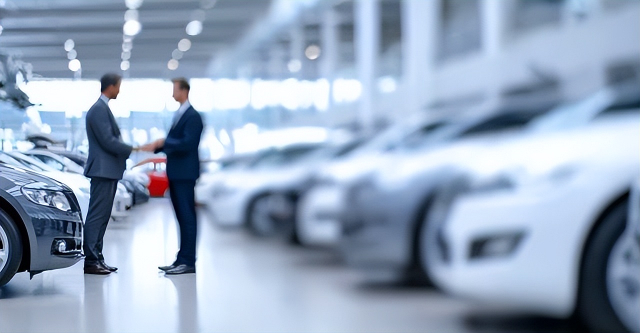 4s店挑车选车注意事项__激烈驾驶损害车误区