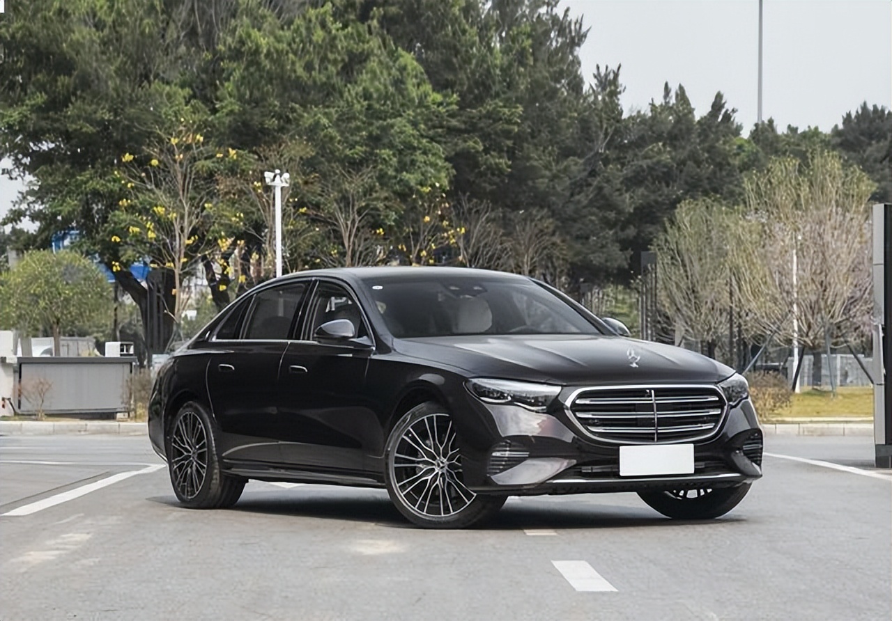 _奔驰车省油模式是怎么调的_奔驰瞬间油耗怎么调