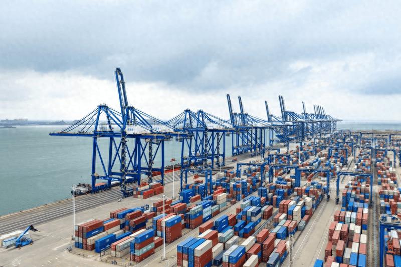 海南全岛封关运作：“三步走”战略关键节点，多家上市公司迎政策红利