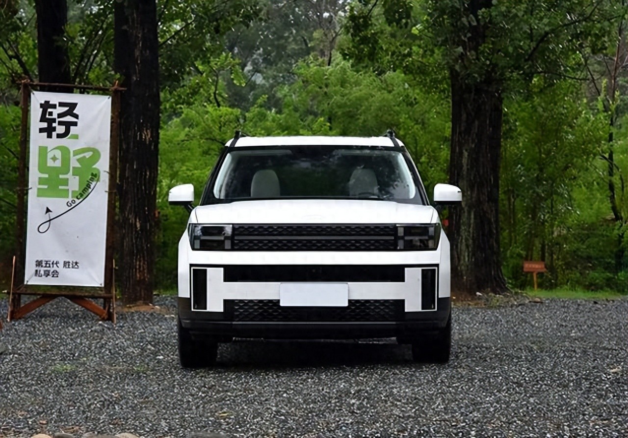 这才是家用SUV的优选，直降1.5万，搭2.0T+8AT，尺寸超汉兰达