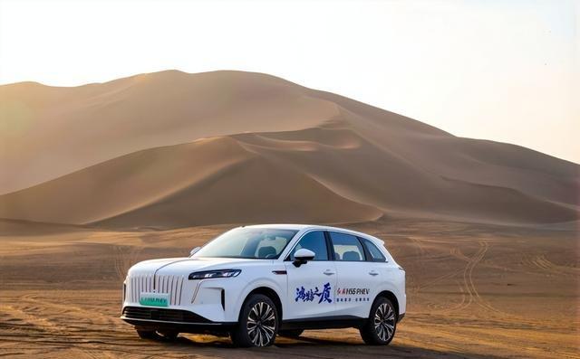 红旗HS6 PHEV定价17.88万起，中大型SUV市场迎来新选择