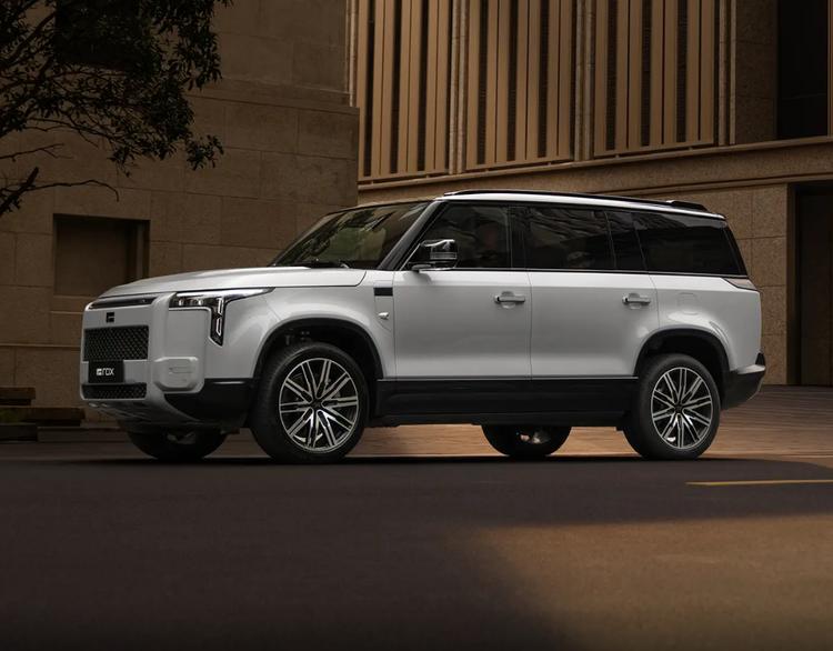 _新款上市,涨价3.5万,极石汽车也“飘”了?_新款上市,涨价3.5万,极石汽车也“飘”了?