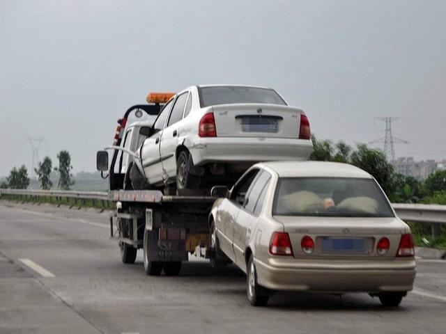 黄山市附近拖车救援服务快速响应解您燃眉之急-有驾