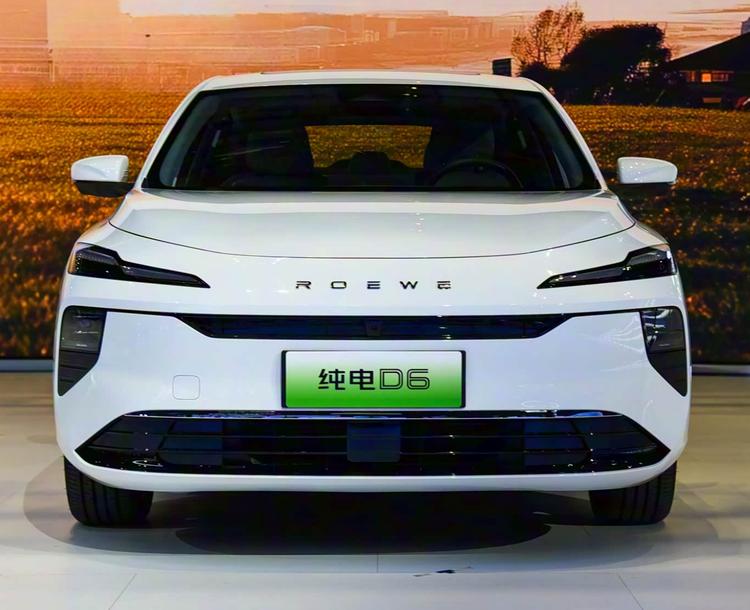 _荣威好还是比亚迪秦好_秦和荣威i5