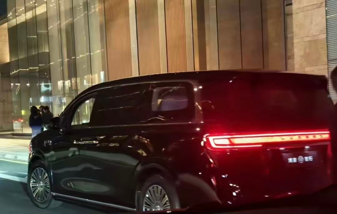 _气场强大知乎_气场强大的人知乎