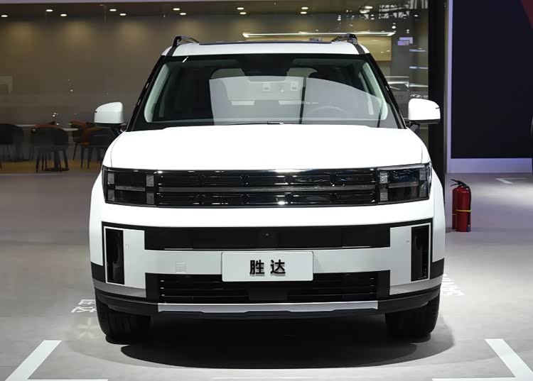 加量不加价，2026款胜达上市，现代被“骂”醒了？__加量不加价，2026款胜达上市，现代被“骂”醒了？