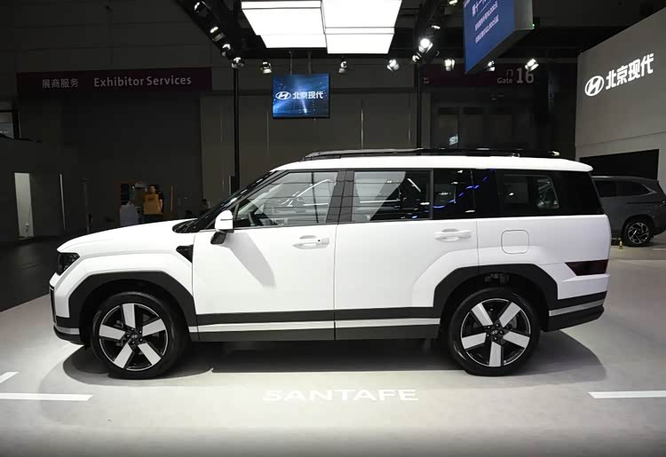 加量不加价，2026款胜达上市，现代被“骂”醒了？_加量不加价，2026款胜达上市，现代被“骂”醒了？_