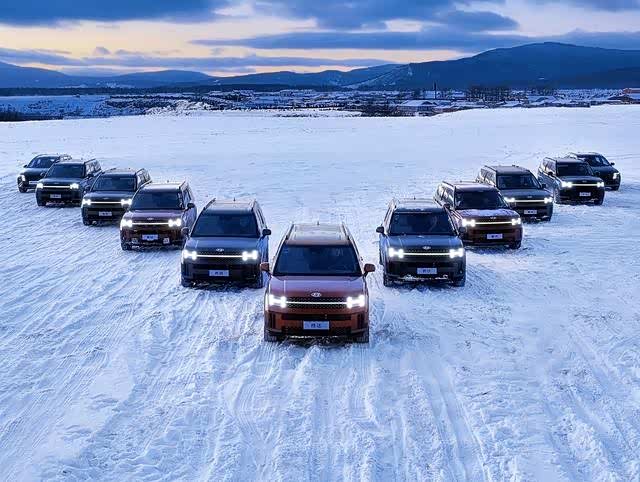 加量不加价，2026款胜达上市，现代被“骂”醒了？__加量不加价，2026款胜达上市，现代被“骂”醒了？