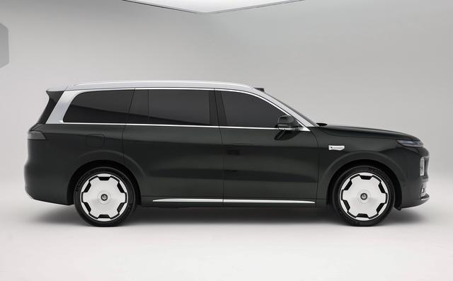 零跑D19引爆价格战：用80度电池和激光雷达，能打破15万-有驾