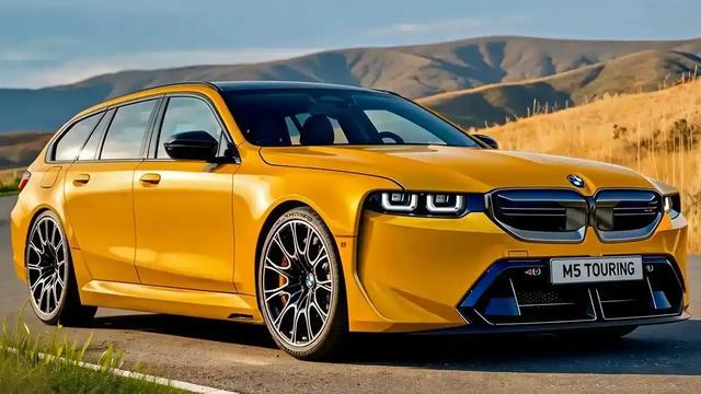 2026宝马M5 Touring亮相，727马力+3.3秒破百+14.9英寸曲面连屏，高端旅行家首选