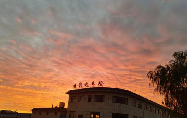 历时两个月的磨难终于接近了尾声，心里顿时轻松了很多，学车中的种种琢磨也终于见到成效，科目三顺利通过成就感爆棚-有驾