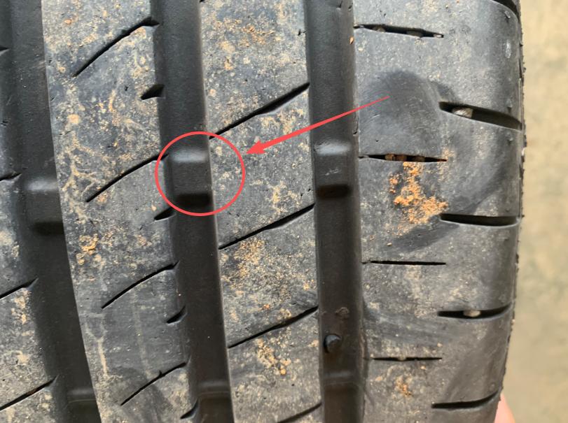 预防高速爆胎主要有哪些措施_怎样防止高速行驶的汽车爆胎_