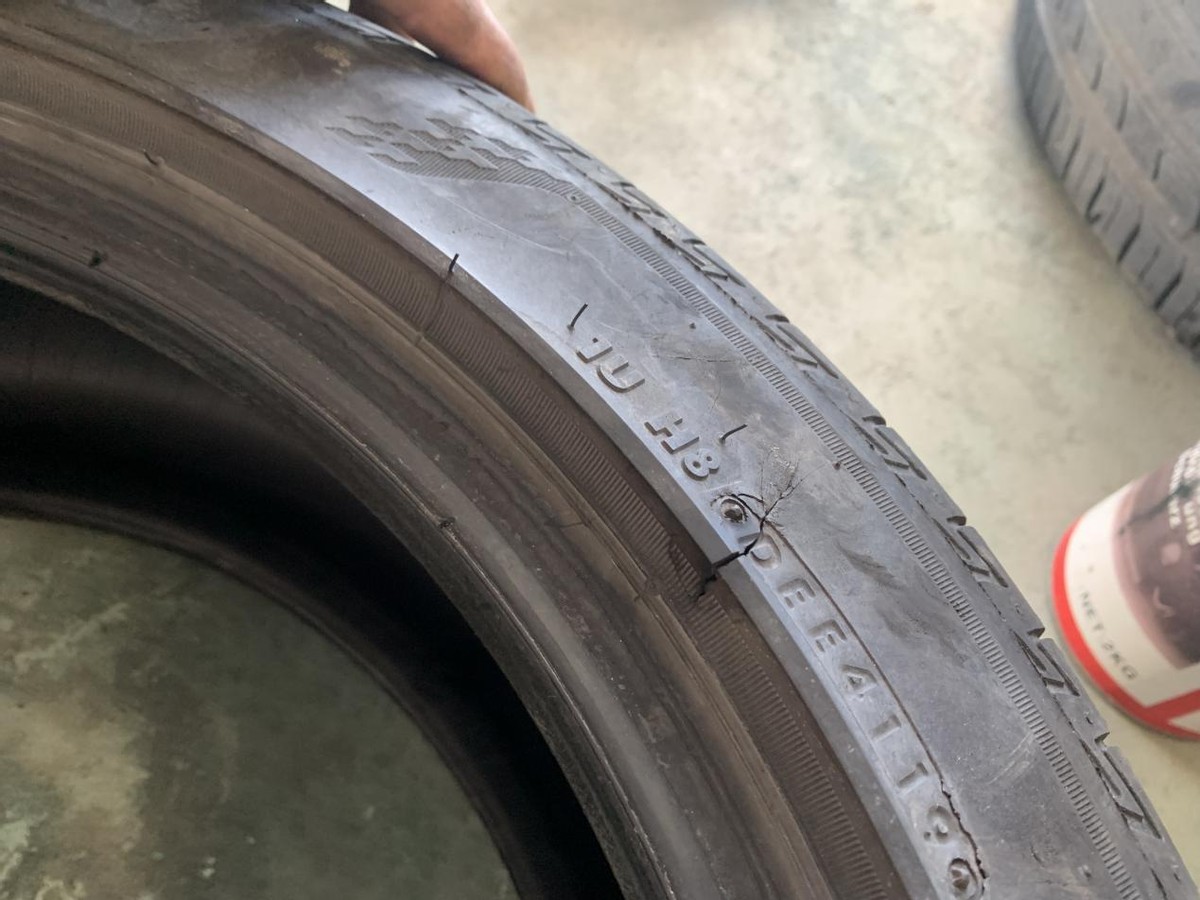 预防高速爆胎主要有哪些措施_怎样防止高速行驶的汽车爆胎_