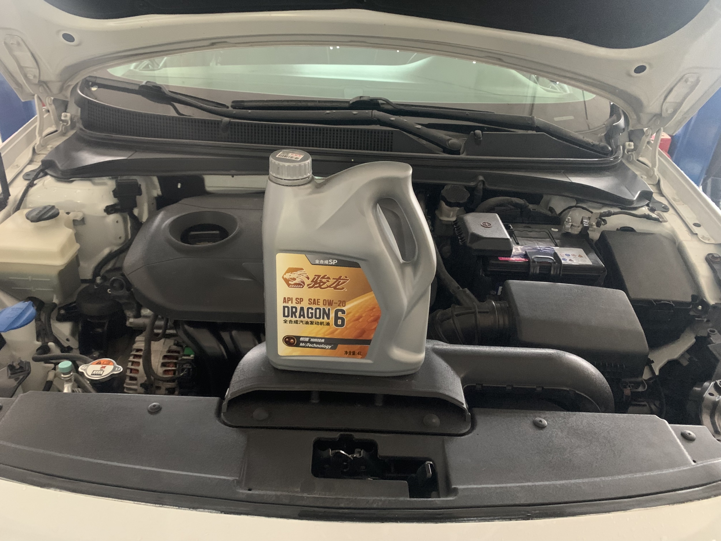 保养用合成机油还是全合成机油_即将机油保养_