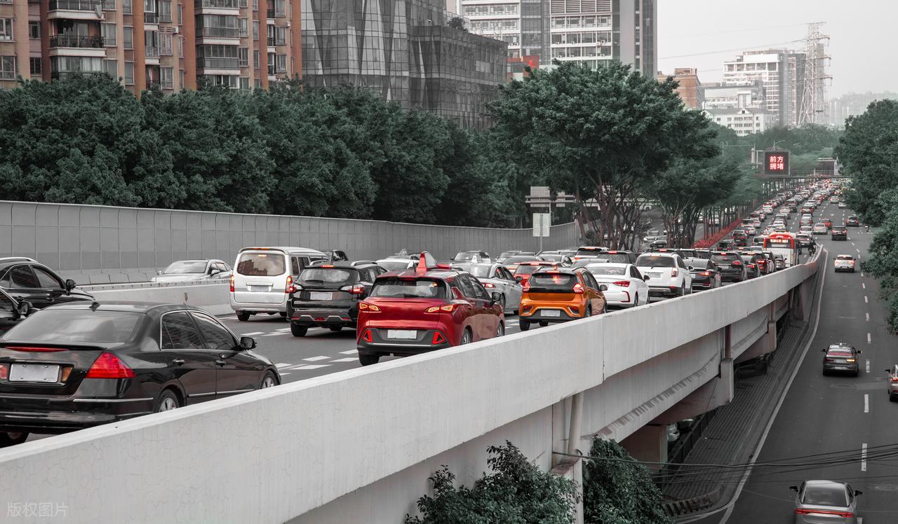 _即将机油保养_保养用合成机油还是全合成机油