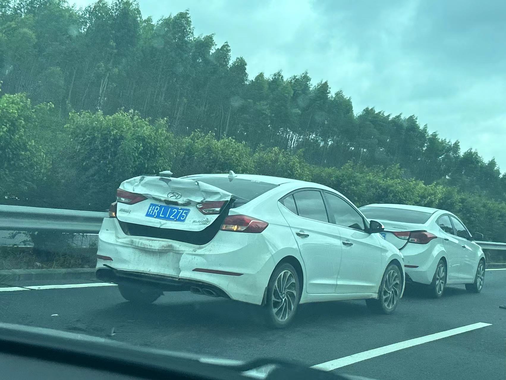 刹车时离合刹车怎么踩_刹车踩离合的作用是什么_