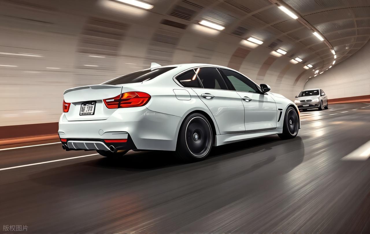 刹车踩离合的作用是什么_刹车时离合刹车怎么踩_