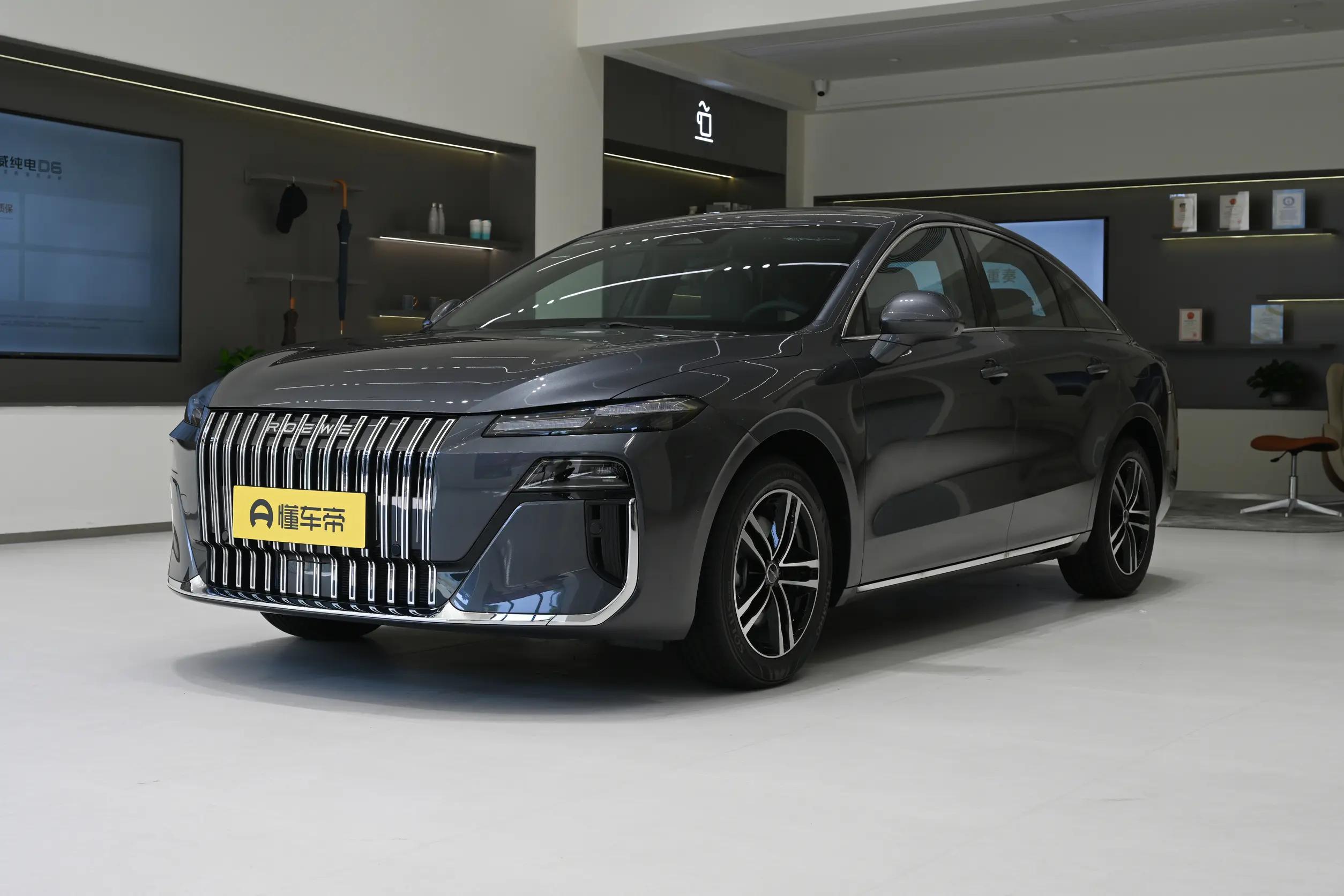 比亚迪海豹值得等吗_比亚迪元海豚_