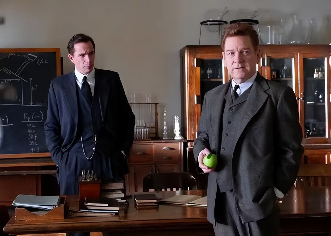 这一次，敌人不在战场，在硅谷