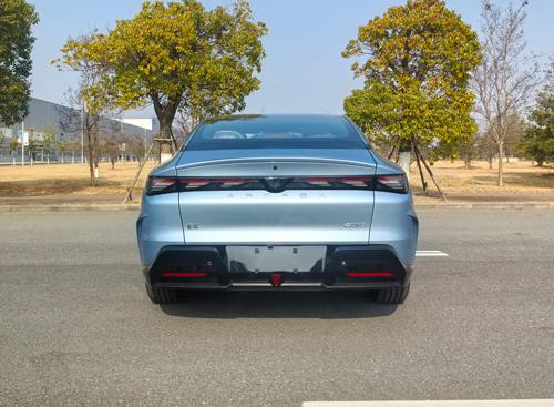 中华新款v3实车_动力鸡车骗局曝光_