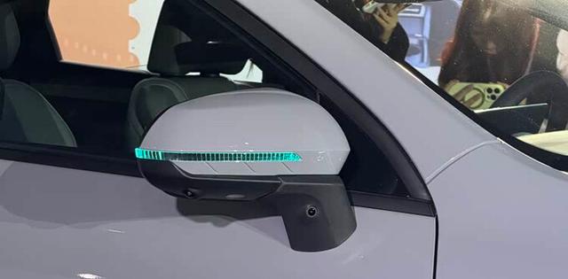 2026款秦210KM长续航版上市!8.98万起售值不值?-有驾