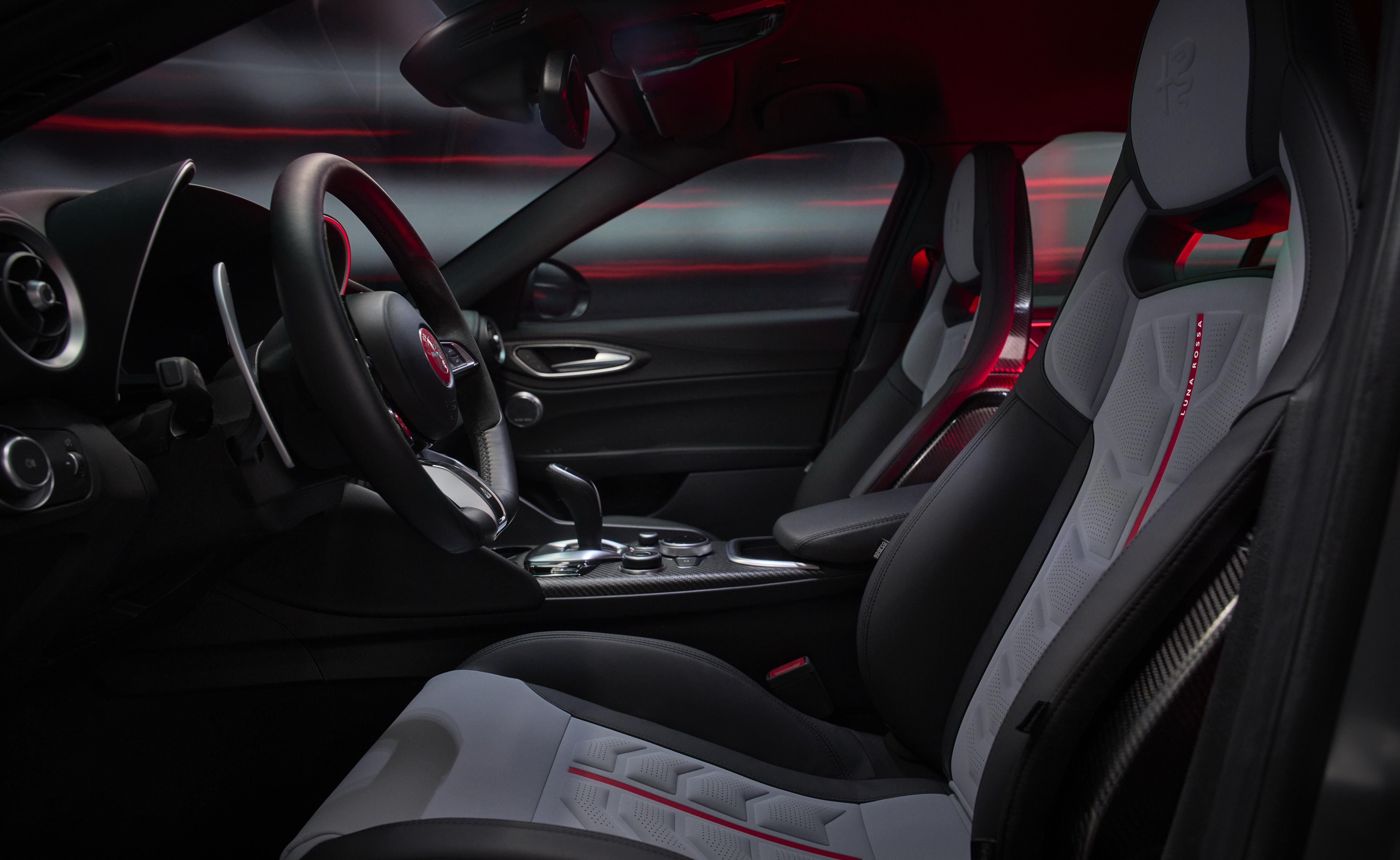 _ava碳纤维_fact碳纤维