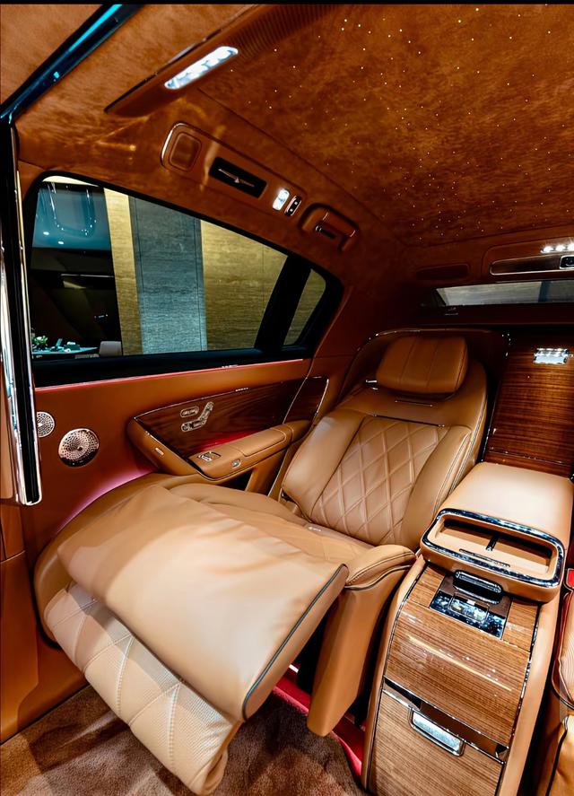 尊界S800十二月销量引爆车市：单月破4000台，碾压传统豪车之和！-有驾