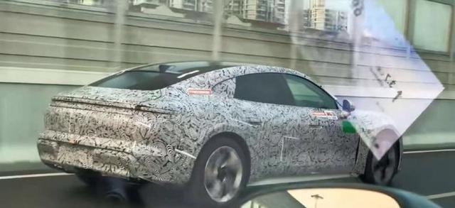 孙少军曝光尚界Z7动态谍照，今天动态路测视频意外泄露，短短27秒信息有限但伪装亮眼且设计迎合年轻人喜好