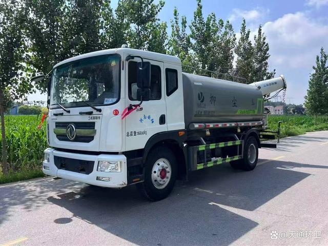 四川回收二手洒水车-有驾