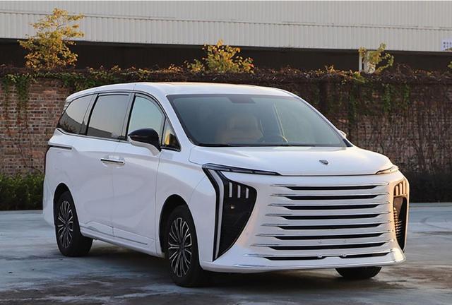 东风风行太能打了，9-11月连续三月销量破万，11月以10191辆同比超30%逆势领跑，星海系列成为销量增长发动机