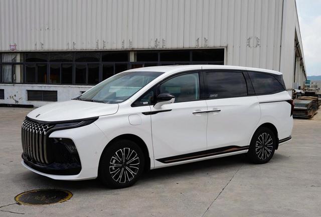 东风风行太能打了，9-11月连续三月销量破万，11月以10191辆同比超30%逆势领跑，星海系列成为销量增长发动机-有驾